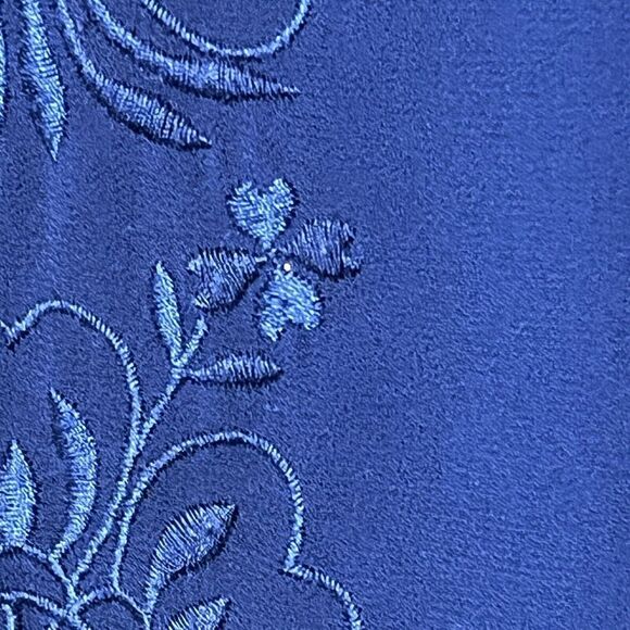 Naked Zebra Royal Blue Top W/ Embroidery & Lace Details, Key Hole Closure, Large - Picture 5 of 13